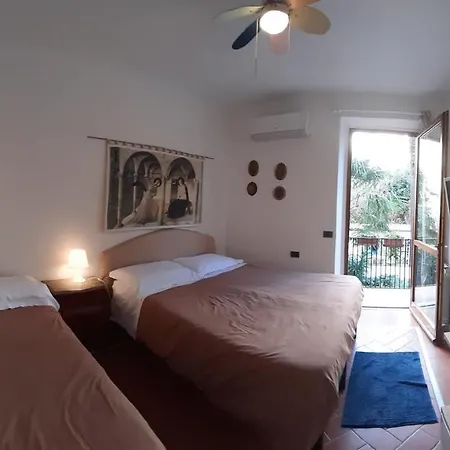 A Casa Di Nonna Paola Guest house *